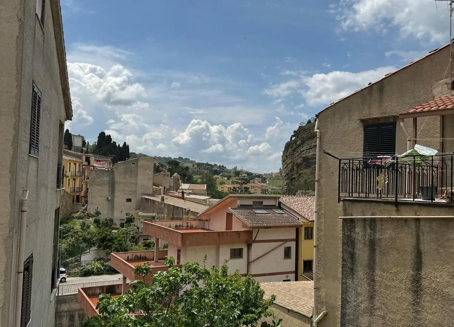 Villa House Of Joy à Corleone Italie
